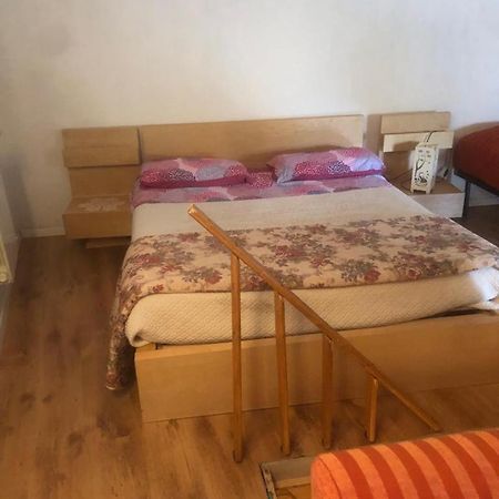 Lovely 1 Room Bedroom Loft, 20 Mins To Bgy Airport Pradalunga Exterior photo